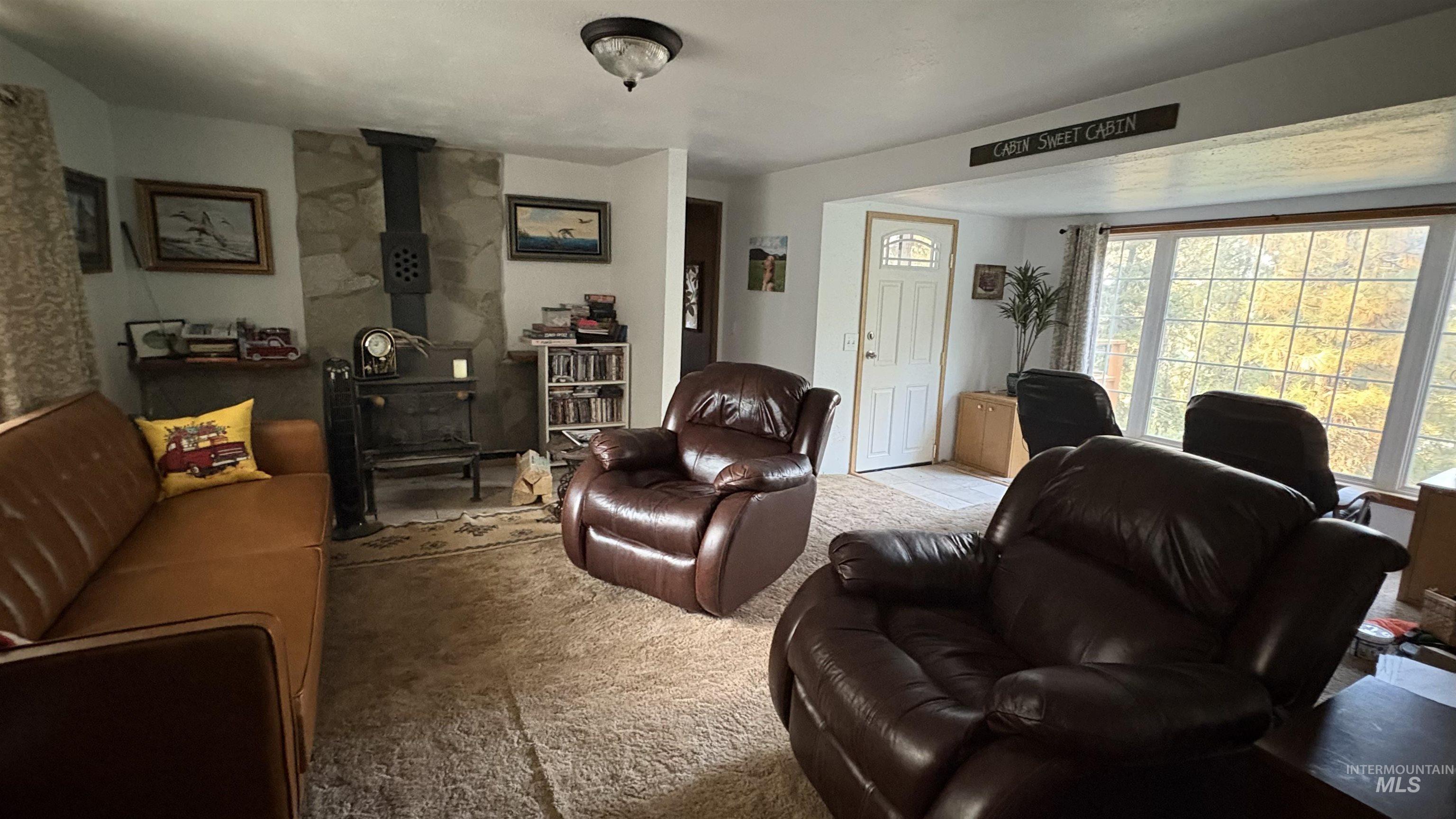 17 Summer Dr., Garden Valley, Idaho 83622, 2 Bedrooms, 2 Bathrooms, Residential For Sale, Price $185,000,MLS 98985058