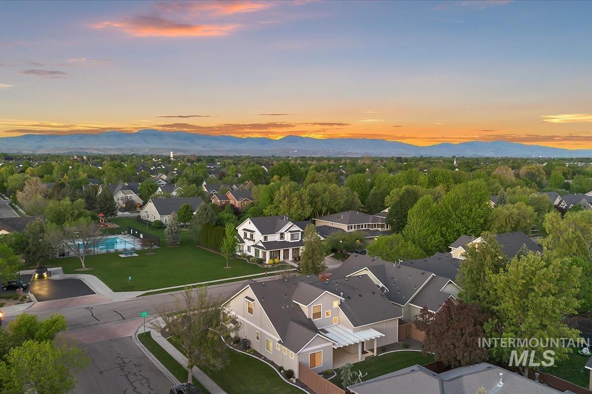 863 W Colbert St, Meridian, Idaho 83646, 3 Bedrooms, 2.5 Bathrooms, Residential For Sale, Price $634,900,MLS 98985060