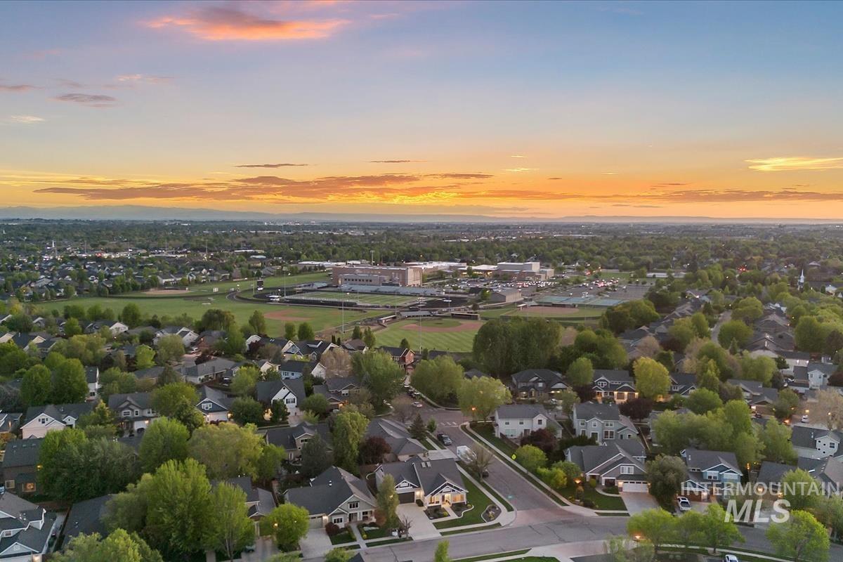 863 W Colbert St, Meridian, Idaho 83646, 3 Bedrooms, 2.5 Bathrooms, Residential For Sale, Price $634,900,MLS 98985060