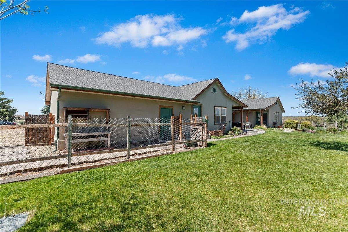 147 E ndian Creek, Boise, Idaho 83716, 4 Bedrooms, 4 Bathrooms, Residential For Sale, Price $925,000,MLS 98985061