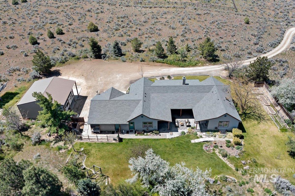 147 E ndian Creek, Boise, Idaho 83716, 4 Bedrooms, 4 Bathrooms, Residential For Sale, Price $925,000,MLS 98985061