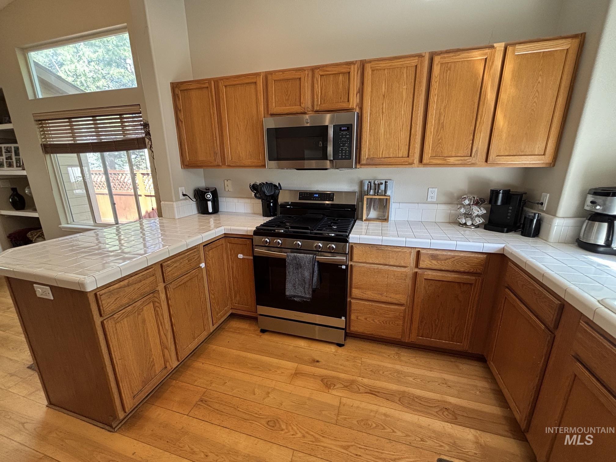 6327 S Mangrove Pl., Boise, Idaho 83716, 3 Bedrooms, 2 Bathrooms, Residential For Sale, Price $539,900, 98985077