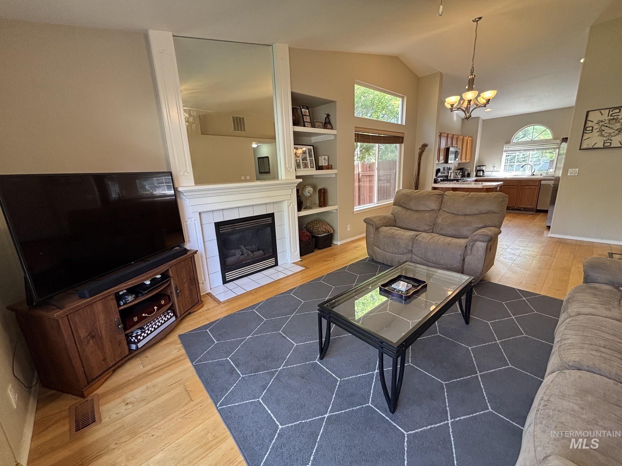 6327 S Mangrove Pl., Boise, Idaho 83716, 3 Bedrooms, 2 Bathrooms, Residential For Sale, Price $539,900, 98985077