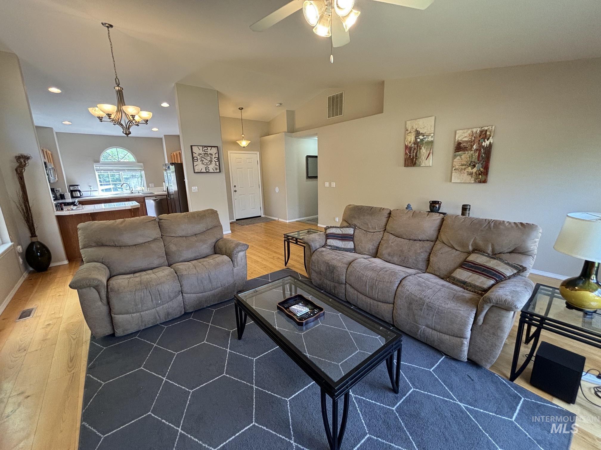 6327 S Mangrove Pl., Boise, Idaho 83716, 3 Bedrooms, 2 Bathrooms, Residential For Sale, Price $539,900, 98985077