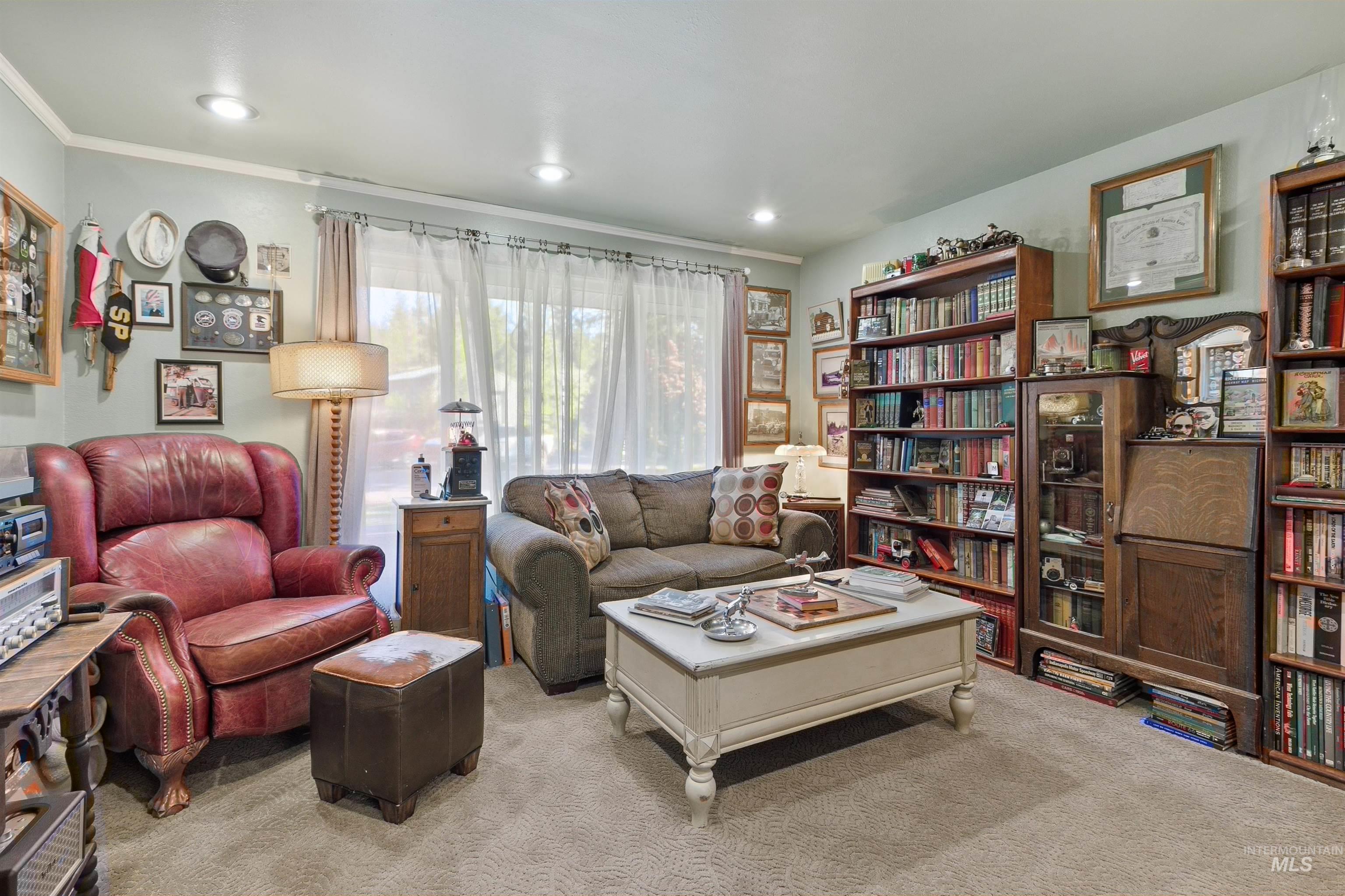 1140 Lyon Rd, Moscow, Idaho 83843, 5 Bedrooms, 3 Bathrooms, Residential For Sale, Price $910,000,MLS 98985083