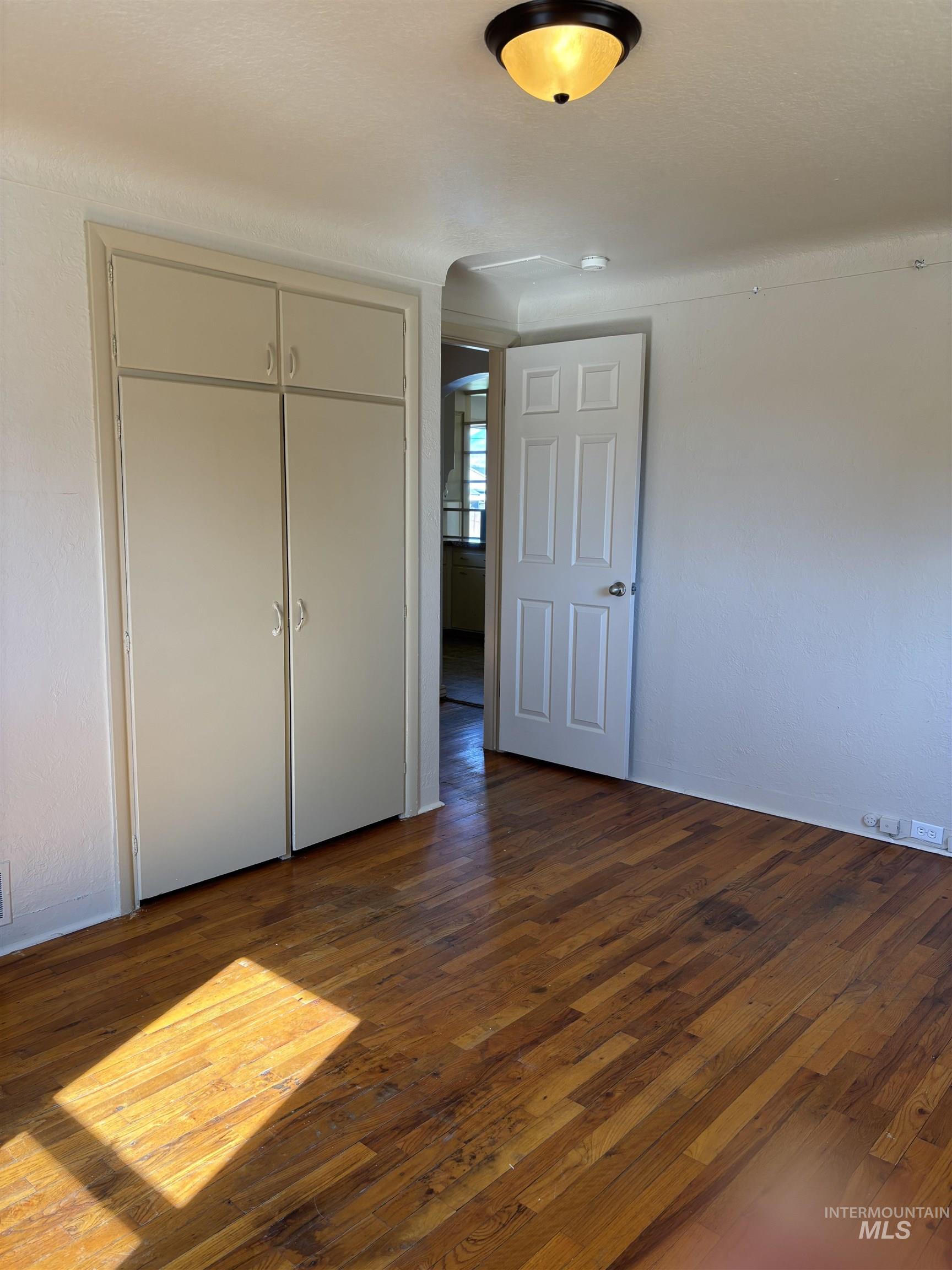 5116 W Morris Hill Rd, Boise, Idaho 83706, 2 Bedrooms, 1 Bathroom, Residential For Sale, Price $315,000,MLS 98985085