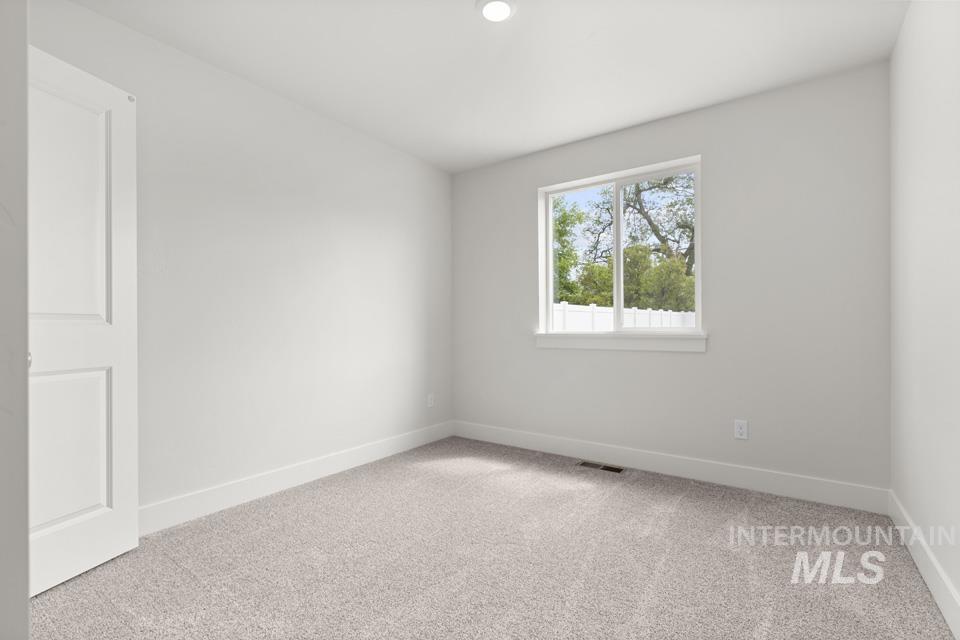 1903 Oregon Lane, Caldwell, Idaho 83605, 3 Bedrooms, 2 Bathrooms, Residential For Sale, Price $385,000, 98985093