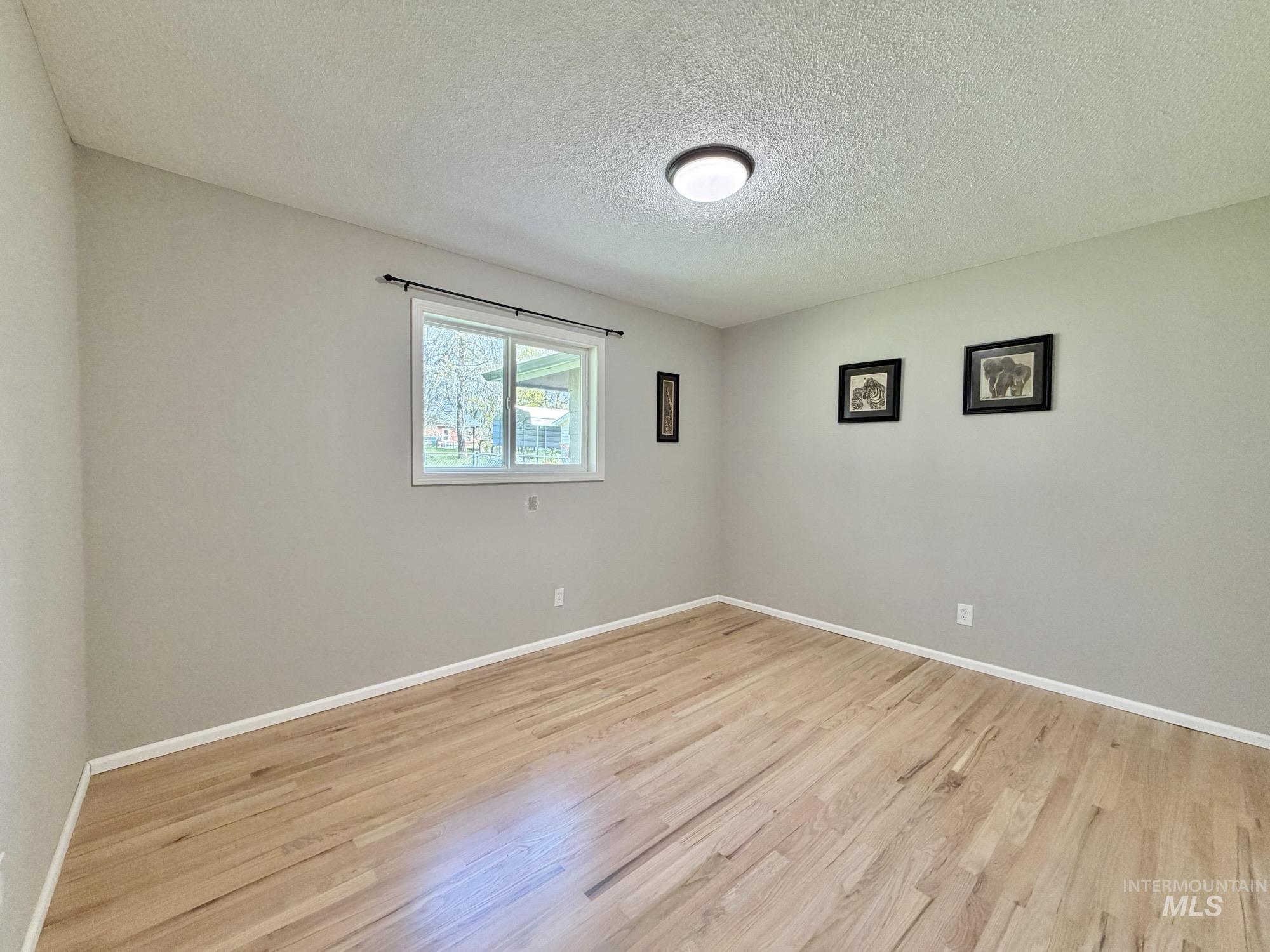 1740 Daves Ave, Moscow, Idaho 83843, 3 Bedrooms, 2 Bathrooms, Residential For Sale, Price $489,000,MLS 98985094