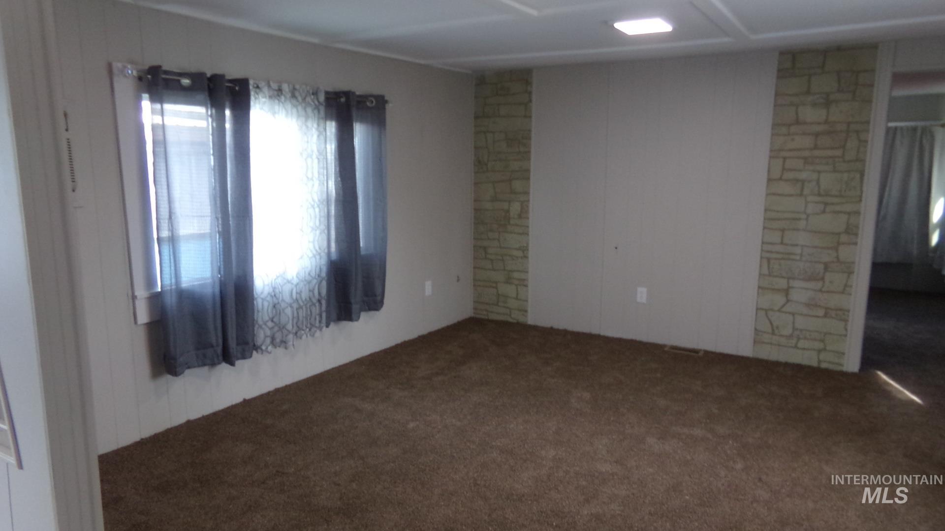 913 Preston Ave, Lewiston, Idaho 83501, 2 Bedrooms, 1 Bathroom, Residential For Sale, Price $69,500,MLS 98985097