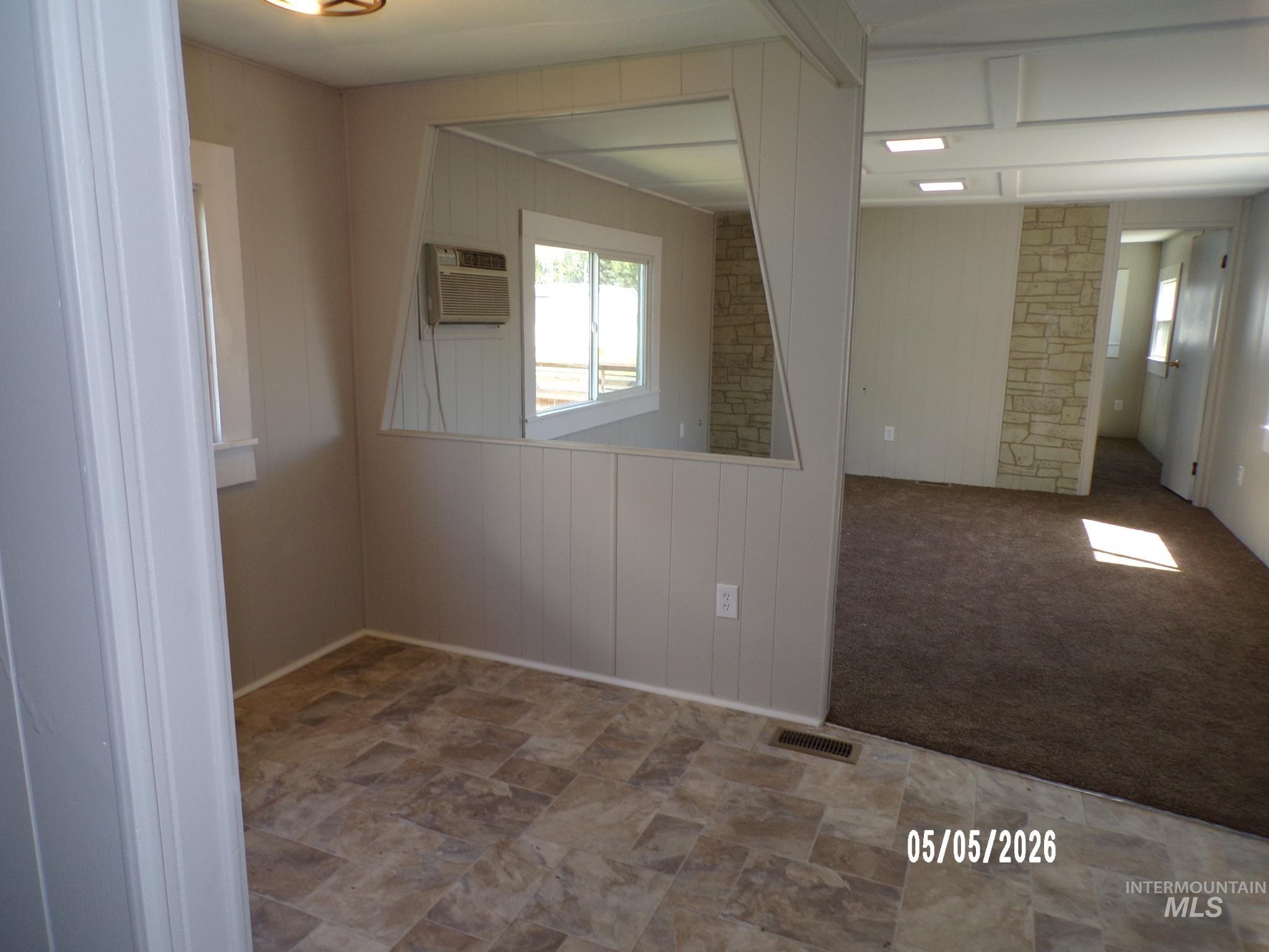 913 Preston Ave, Lewiston, Idaho 83501, 2 Bedrooms, 1 Bathroom, Residential For Sale, Price $69,500,MLS 98985097