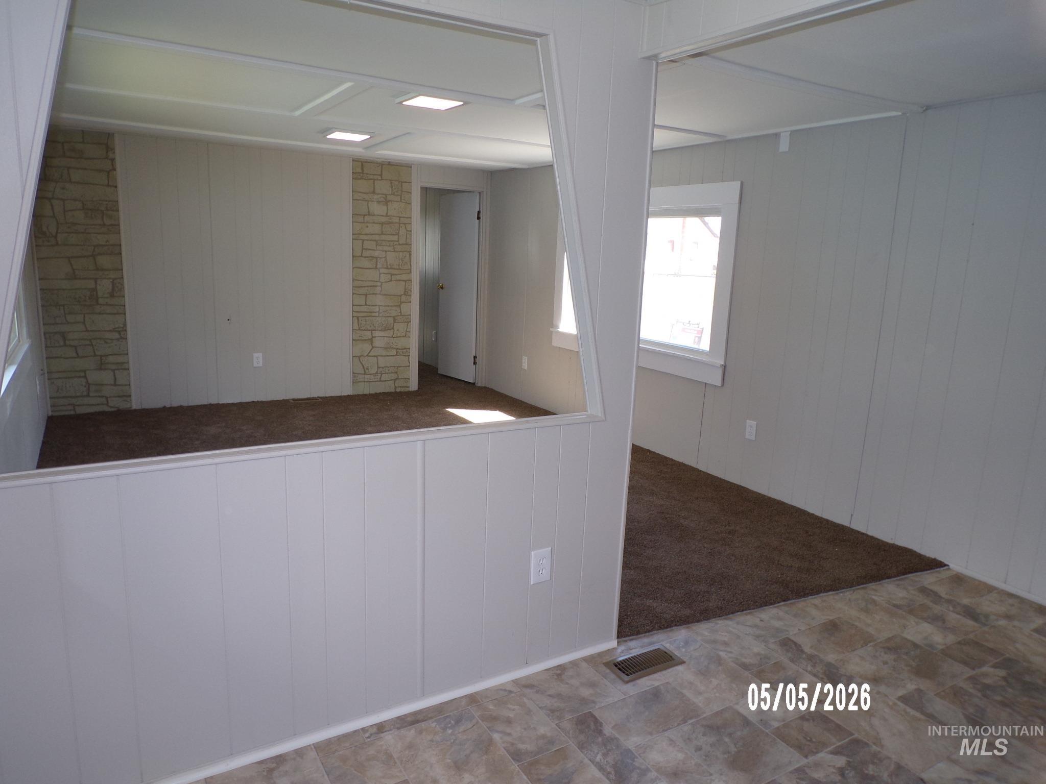 913 Preston Ave, Lewiston, Idaho 83501, 2 Bedrooms, 1 Bathroom, Residential For Sale, Price $69,500,MLS 98985097