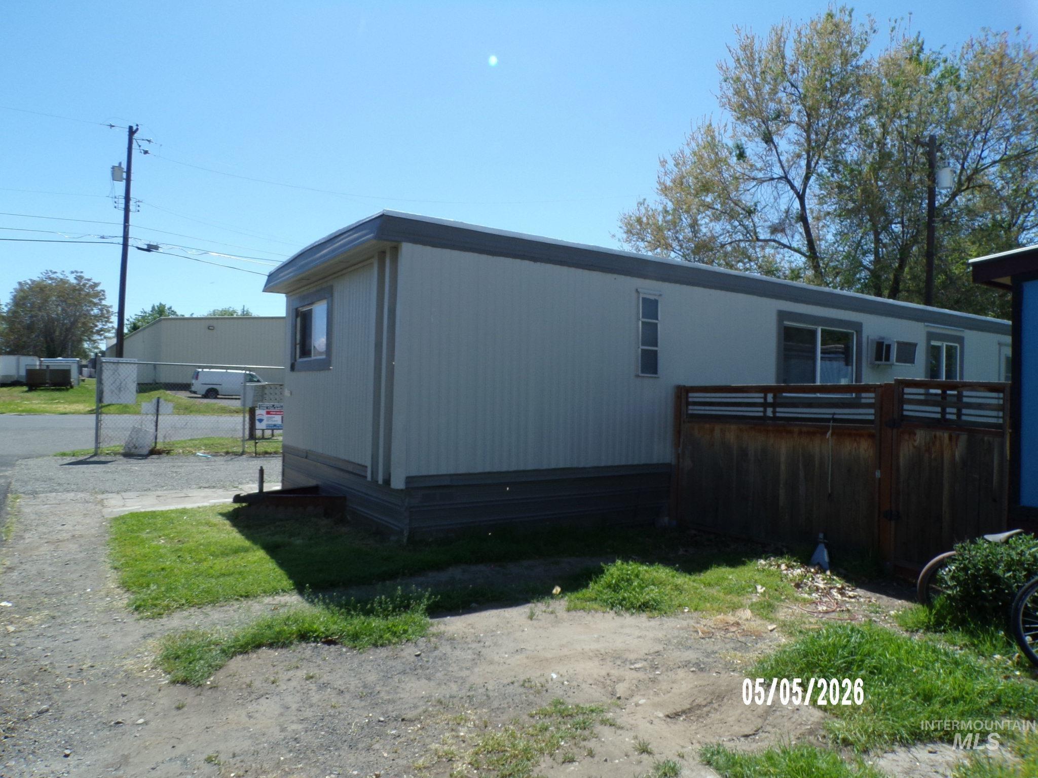 913 Preston Ave, Lewiston, Idaho 83501, 2 Bedrooms, 1 Bathroom, Residential For Sale, Price $69,500,MLS 98985097