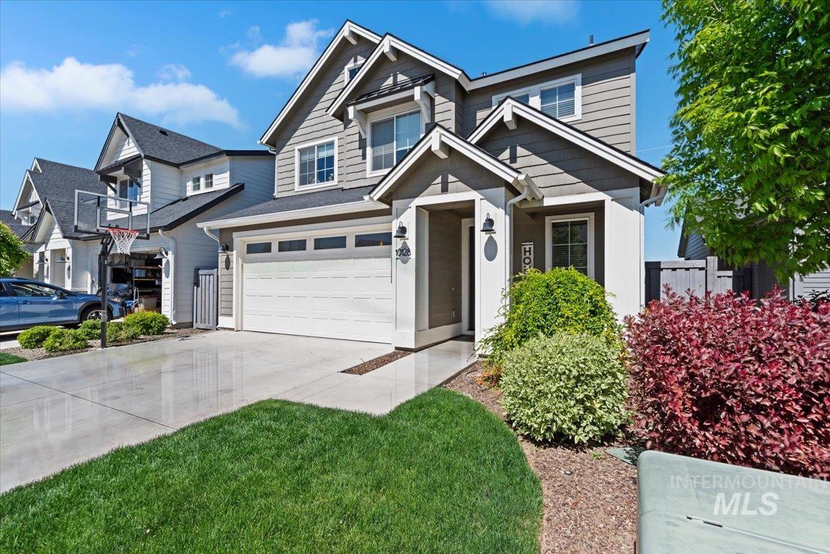 10128 Irongate Dr, Nampa, Idaho 83687, 4 Bedrooms, 2.5 Bathrooms, Residential For Sale, Price $559,900,MLS 98985098