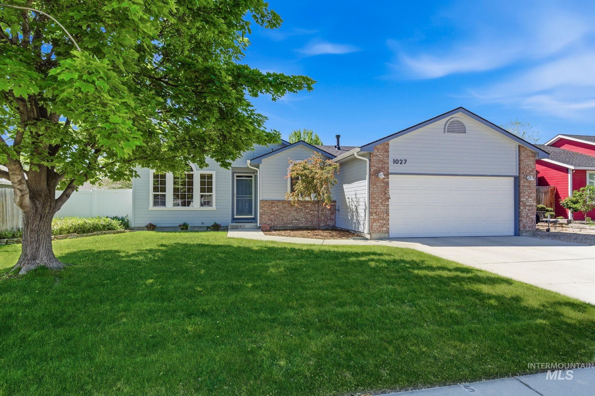 1027 W Bird Ave, Nampa, Idaho 83686, 3 Bedrooms, 2 Bathrooms, Residential For Sale, Price $400,000,MLS 98985101