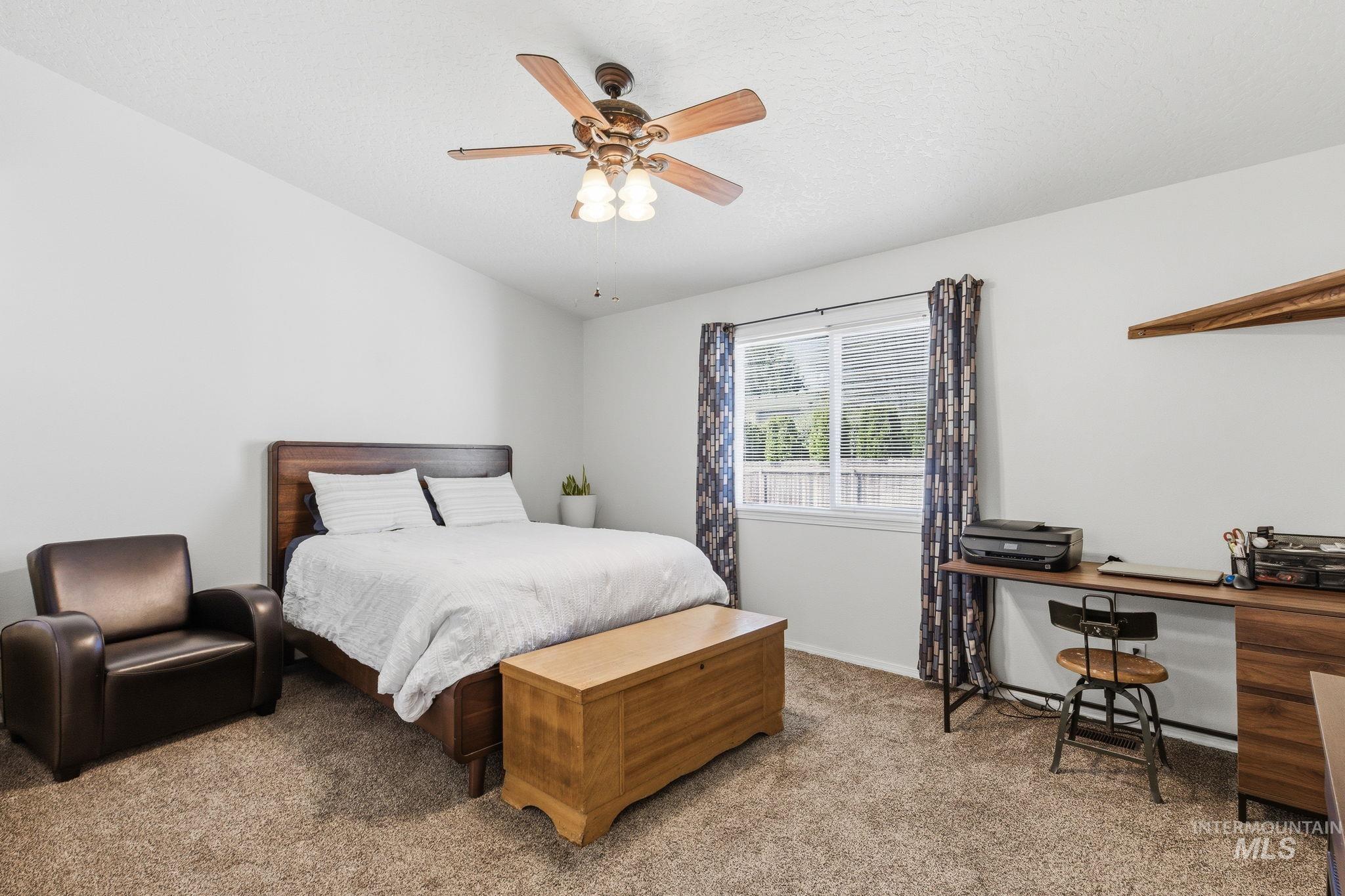 1027 W Bird Ave, Nampa, Idaho 83686, 3 Bedrooms, 2 Bathrooms, Residential For Sale, Price $400,000,MLS 98985101