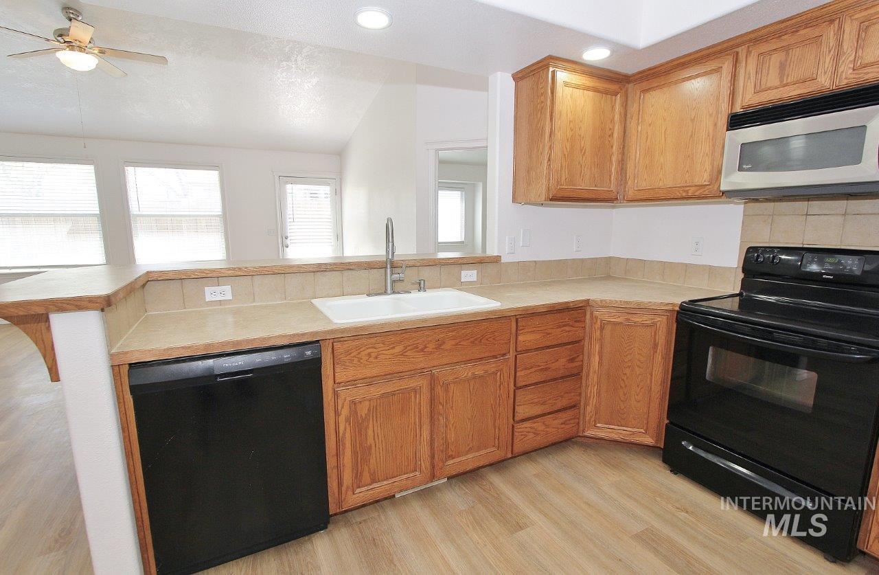 3444 S Payette River Ave, Nampa, Idaho 83686, 3 Bedrooms, 2 Bathrooms, Residential For Sale, Price $369,900,MLS 98985102