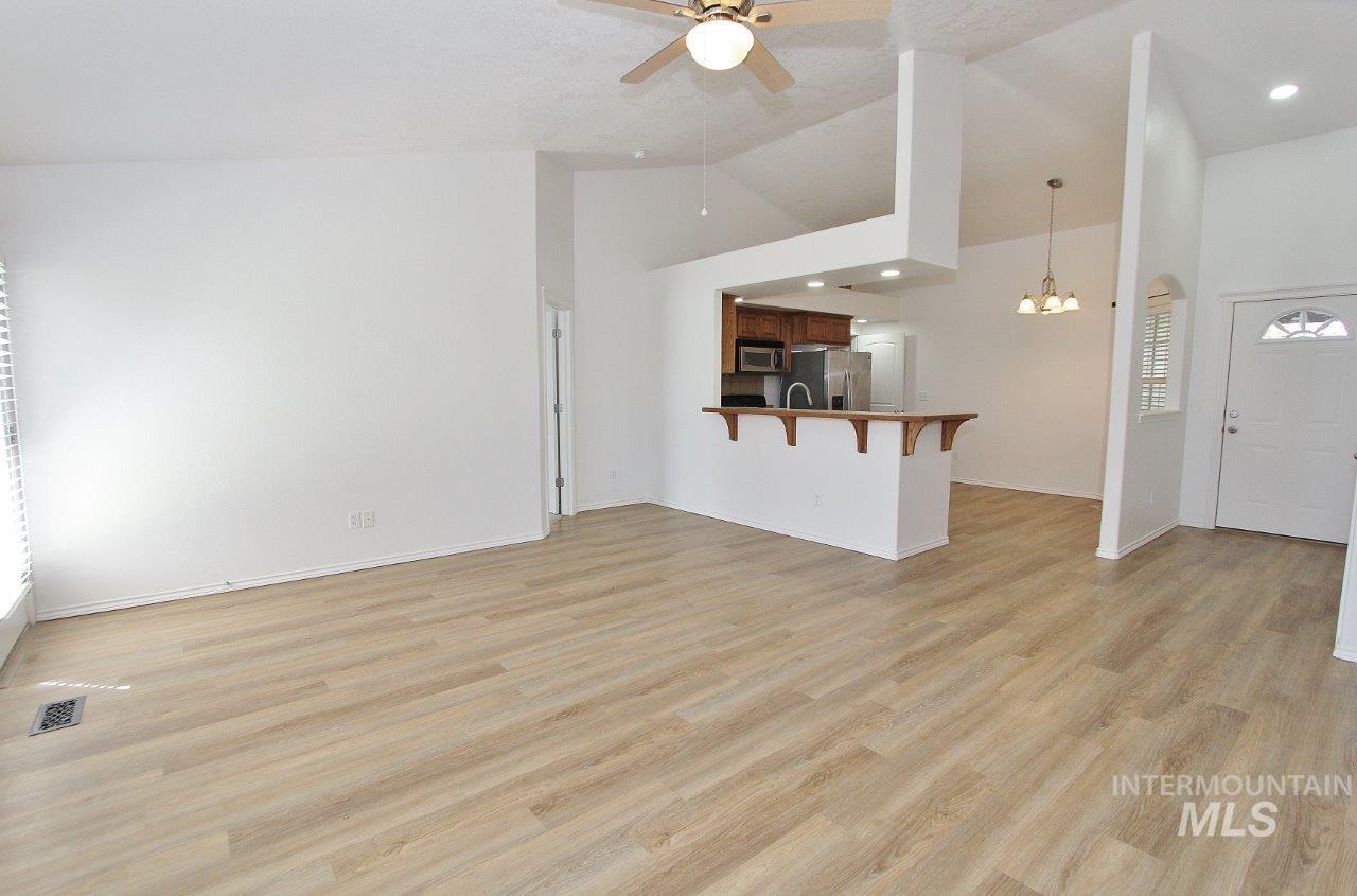 3444 S Payette River Ave, Nampa, Idaho 83686, 3 Bedrooms, 2 Bathrooms, Residential For Sale, Price $369,900,MLS 98985102