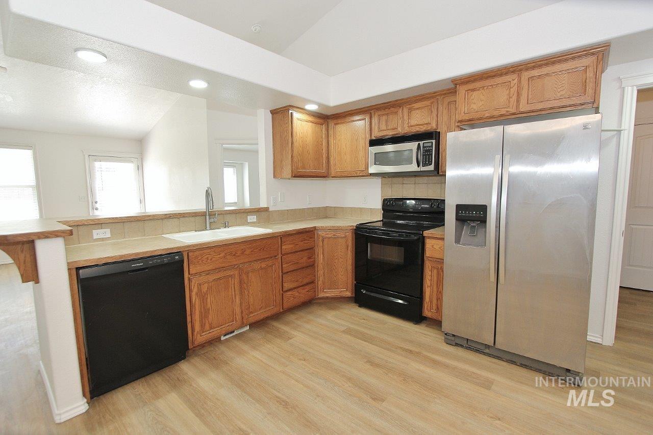 3444 S Payette River Ave, Nampa, Idaho 83686, 3 Bedrooms, 2 Bathrooms, Residential For Sale, Price $369,900,MLS 98985102
