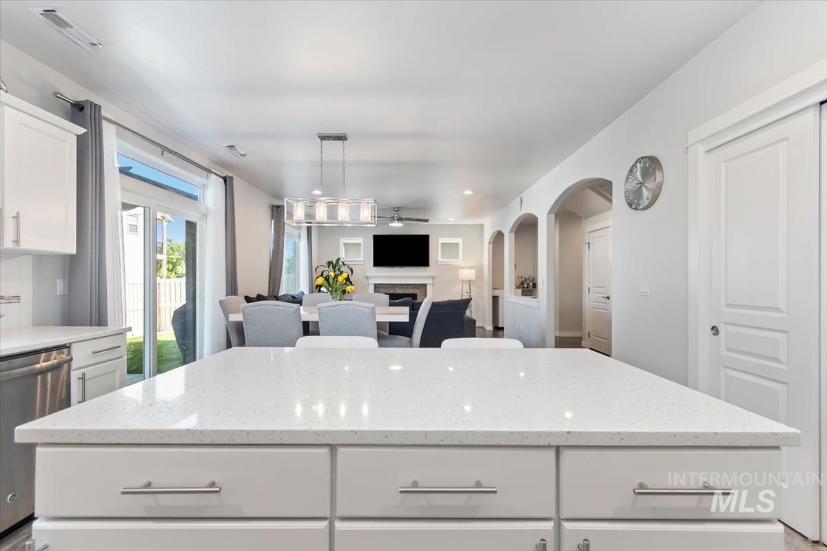 11473 W Baserri Dr, Boise, Idaho 83709, 4 Bedrooms, 2.5 Bathrooms, Residential For Sale, Price $600,000,MLS 98985103