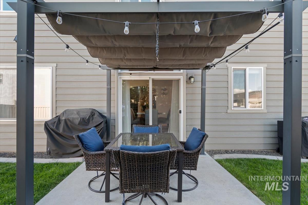 11473 W Baserri Dr, Boise, Idaho 83709, 4 Bedrooms, 2.5 Bathrooms, Residential For Sale, Price $600,000,MLS 98985103