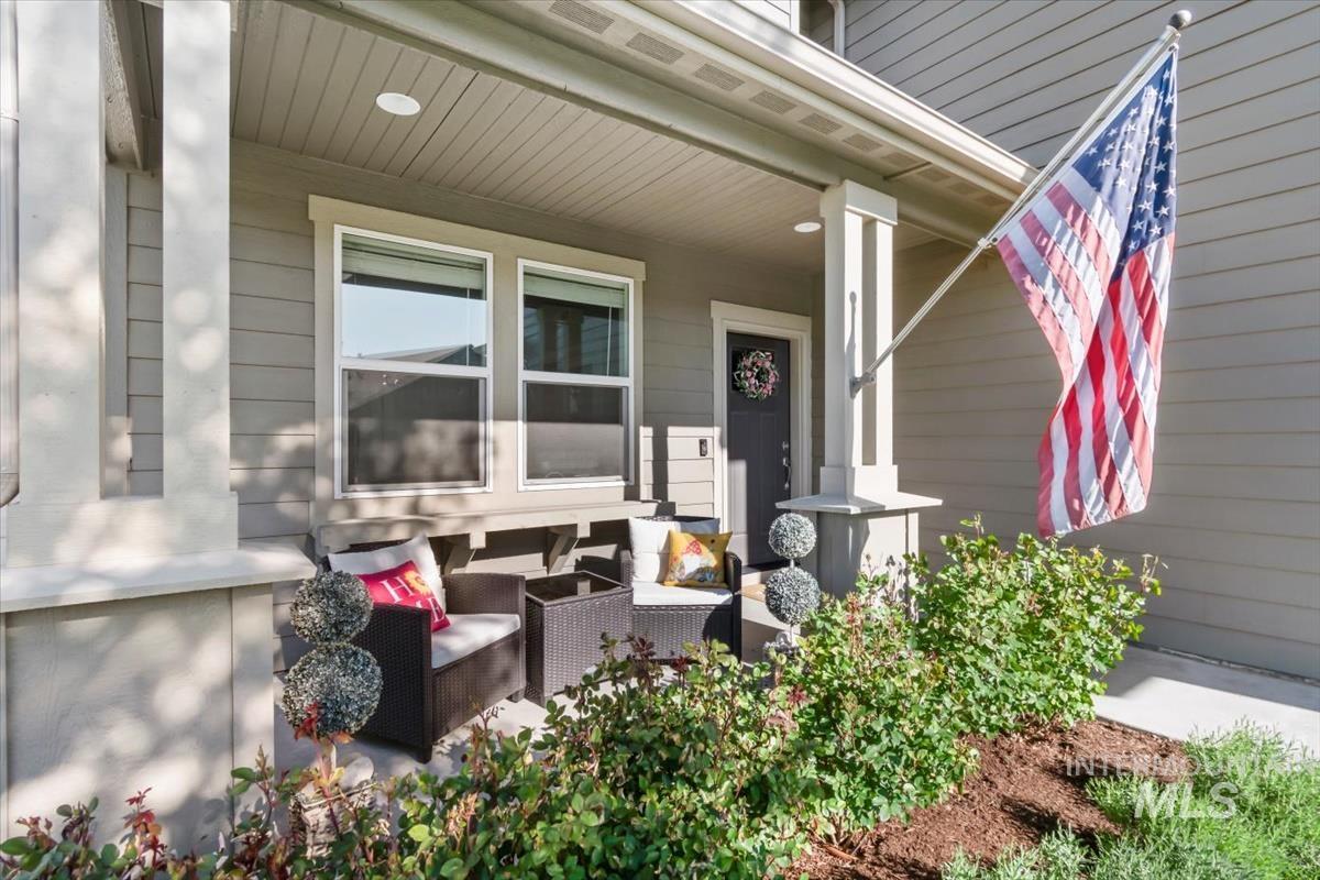 11473 W Baserri Dr, Boise, Idaho 83709, 4 Bedrooms, 2.5 Bathrooms, Residential For Sale, Price $600,000,MLS 98985103