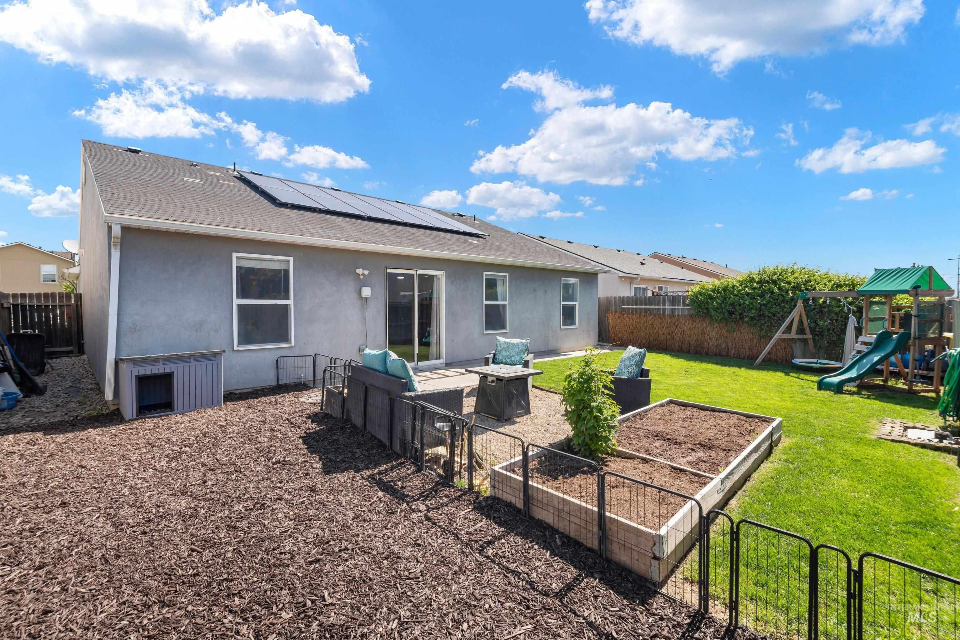 3512 W Vistapark Dr, Caldwell, Idaho 83605, 3 Bedrooms, 2 Bathrooms, Residential For Sale, Price $349,900,MLS 98985104