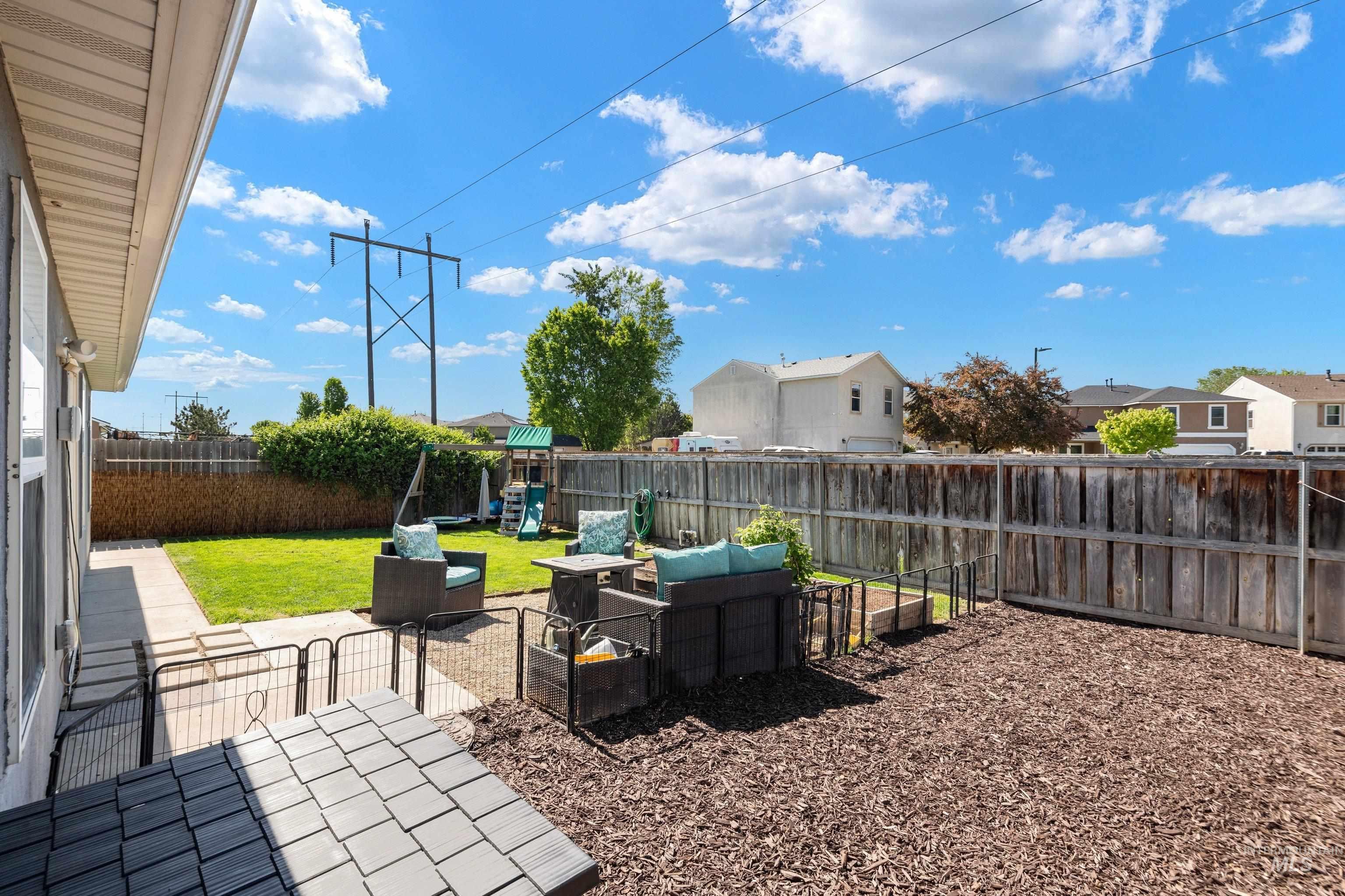 3512 W Vistapark Dr, Caldwell, Idaho 83605, 3 Bedrooms, 2 Bathrooms, Residential For Sale, Price $349,900,MLS 98985104
