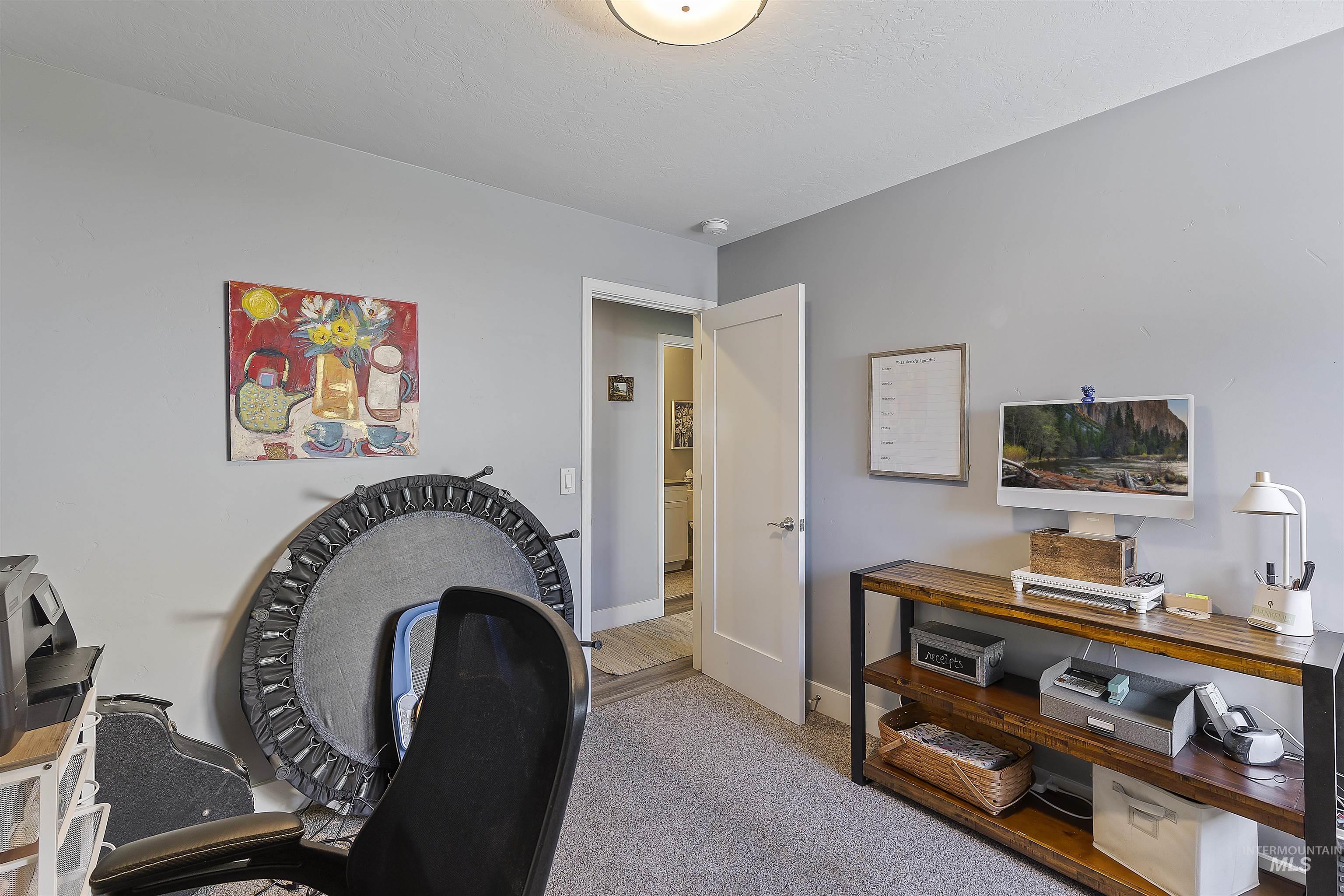 6195 N Oliver Ave, Boise, Idaho 83714, 3 Bedrooms, 2 Bathrooms, Residential For Sale, Price $499,900,MLS 98985106