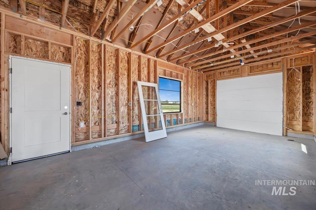 3705 N 2416 E, Filer, Idaho 83328, 3 Bedrooms, 2 Bathrooms, Residential For Sale, Price $599,900,MLS 98985109