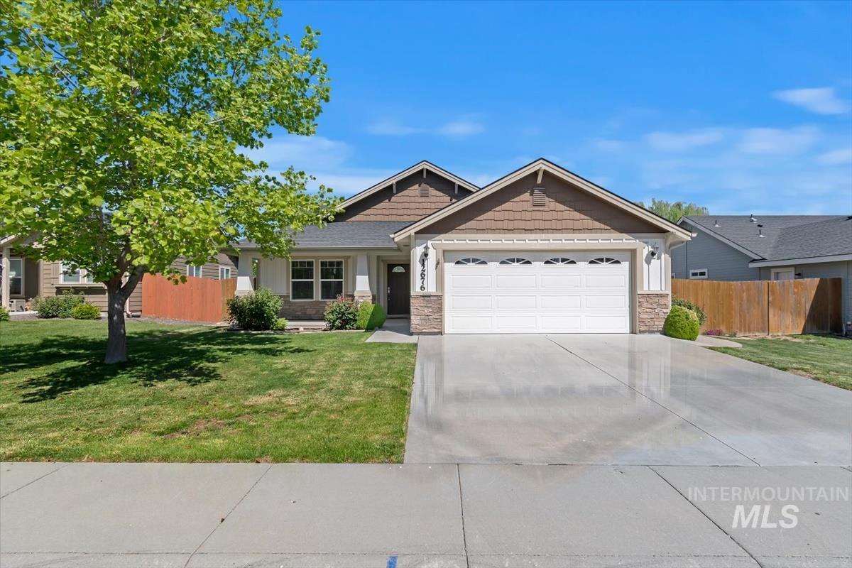 12676 Amber Sky Dr, Caldwell, Idaho 83607, 3 Bedrooms, 2 Bathrooms, Residential For Sale, Price $355,000,MLS 98985110