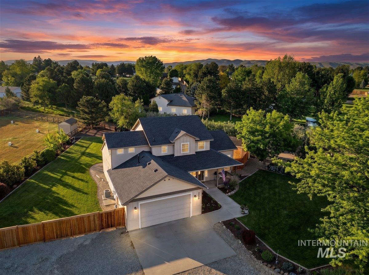 2220 UA Ave, Emmett, Idaho 83617, 4 Bedrooms, 2.5 Bathrooms, Residential For Sale, Price $769,900,MLS 98985111