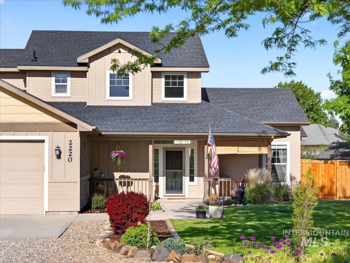 2220 UA Ave, Emmett, Idaho 83617, 4 Bedrooms, 2.5 Bathrooms, Residential For Sale, Price $769,900,MLS 98985111