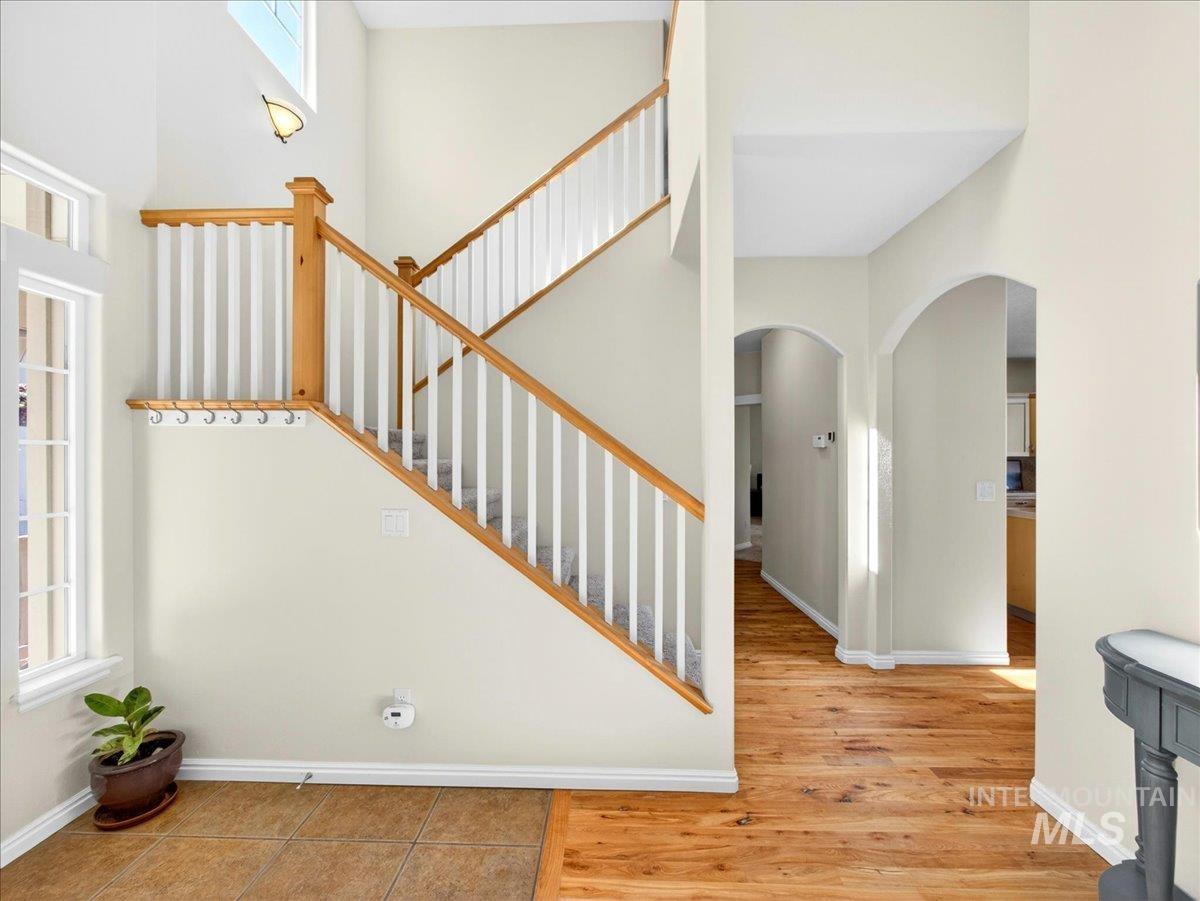 2220 UA Ave, Emmett, Idaho 83617, 4 Bedrooms, 2.5 Bathrooms, Residential For Sale, Price $769,900,MLS 98985111