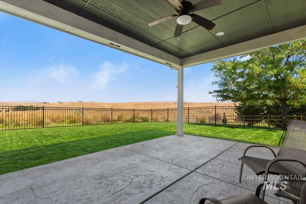 7965 N Grand Ridge Lane, Eagle, Idaho 83616, 3 Bedrooms, 2 Bathrooms, Residential For Sale, Price $899,000,MLS 98985133