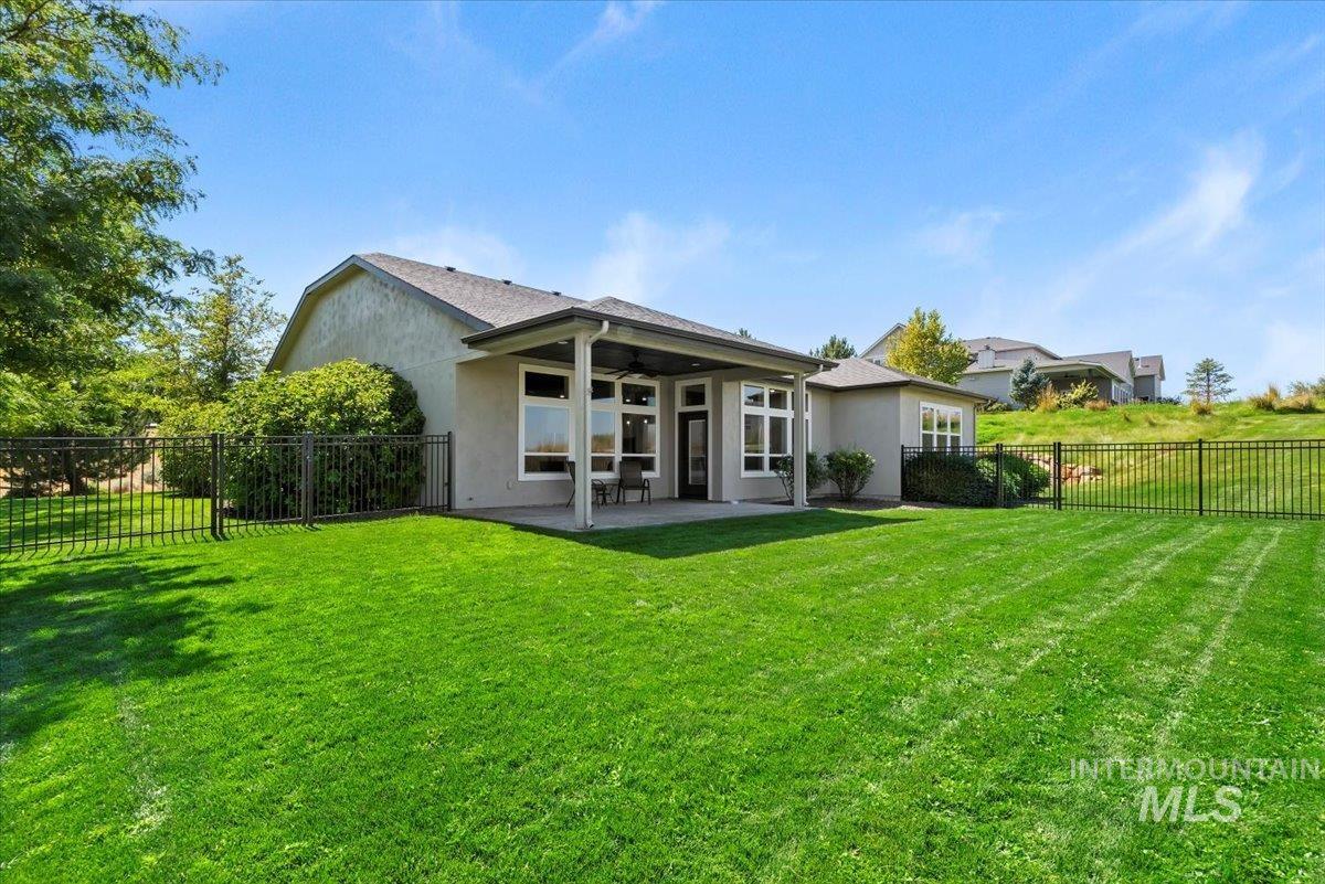 7965 N Grand Ridge Lane, Eagle, Idaho 83616, 3 Bedrooms, 2 Bathrooms, Residential For Sale, Price $899,000,MLS 98985133