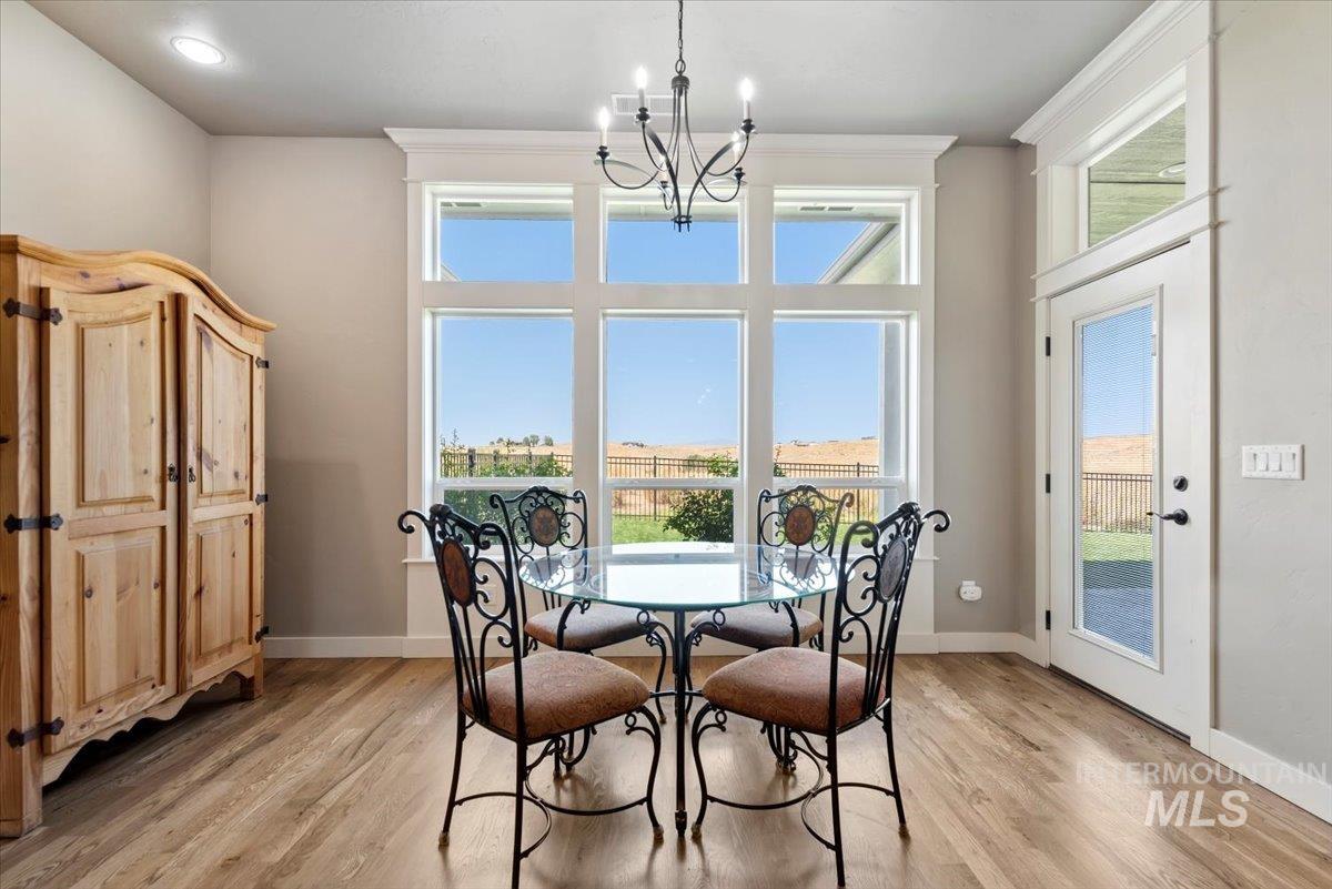 7965 N Grand Ridge Lane, Eagle, Idaho 83616, 3 Bedrooms, 2 Bathrooms, Residential For Sale, Price $899,000, 98985133