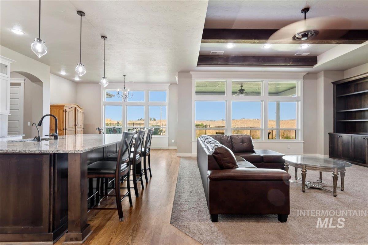 7965 N Grand Ridge Lane, Eagle, Idaho 83616, 3 Bedrooms, 2 Bathrooms, Residential For Sale, Price $899,000,MLS 98985133