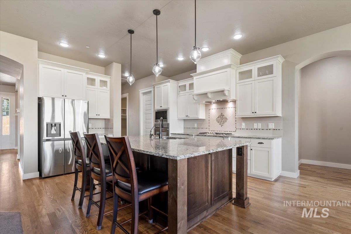 7965 N Grand Ridge Lane, Eagle, Idaho 83616, 3 Bedrooms, 2 Bathrooms, Residential For Sale, Price $899,000, 98985133