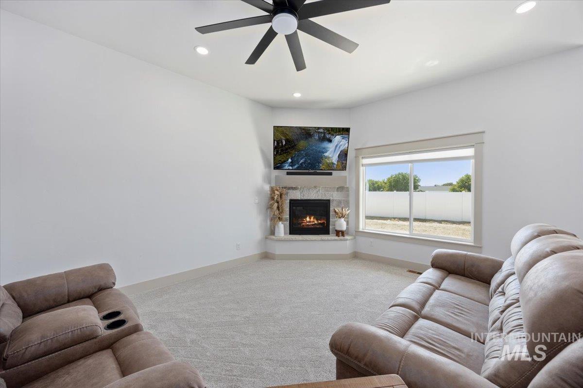 4074 Williams st, Buhl, Idaho 83316, 3 Bedrooms, 2 Bathrooms, Residential For Sale, Price $384,900, 98985135