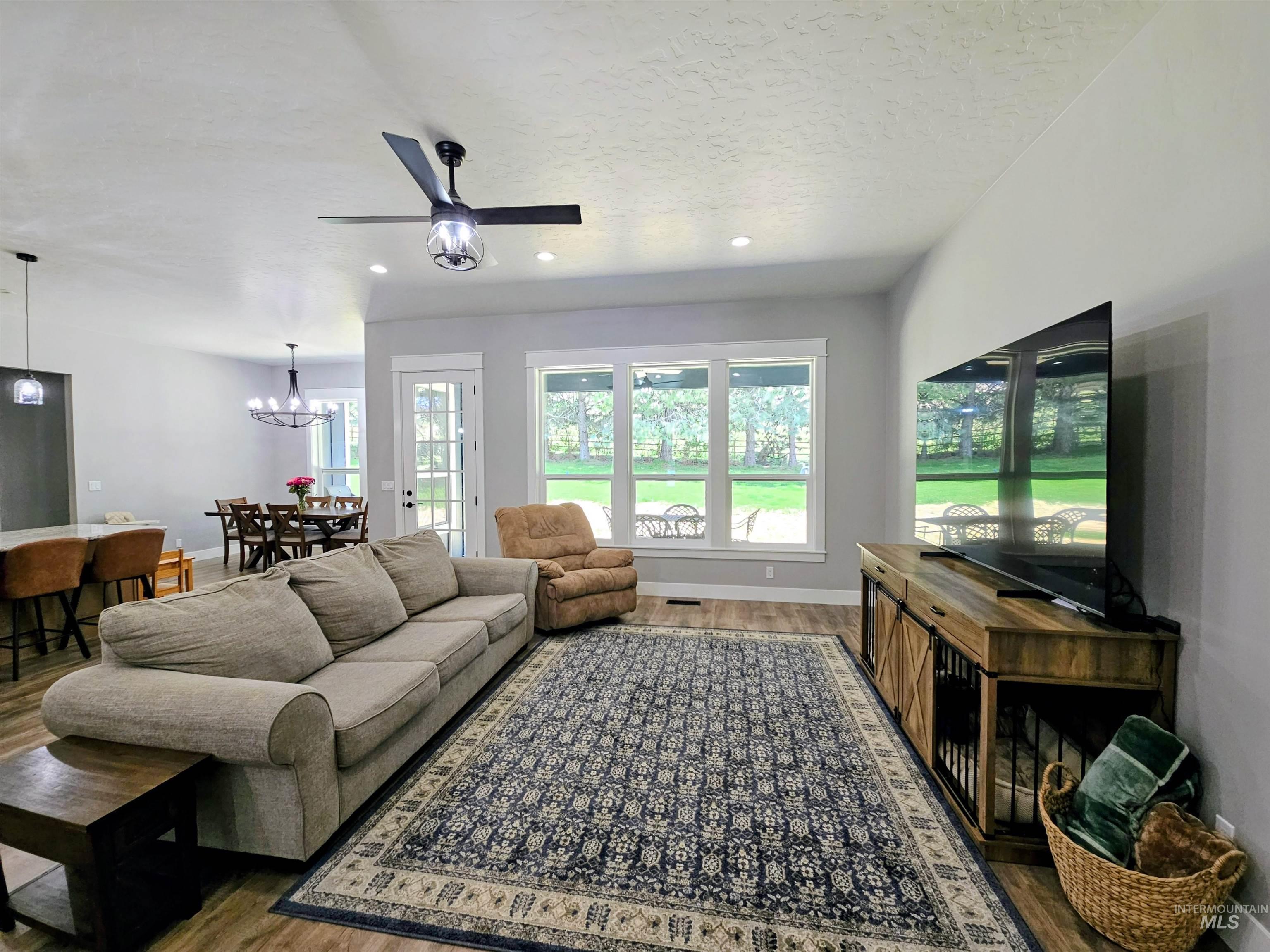 3748 Apache Rd, New Plymouth, Idaho 83655, 4 Bedrooms, 2.5 Bathrooms, Residential For Sale, Price $995,000,MLS 98985136