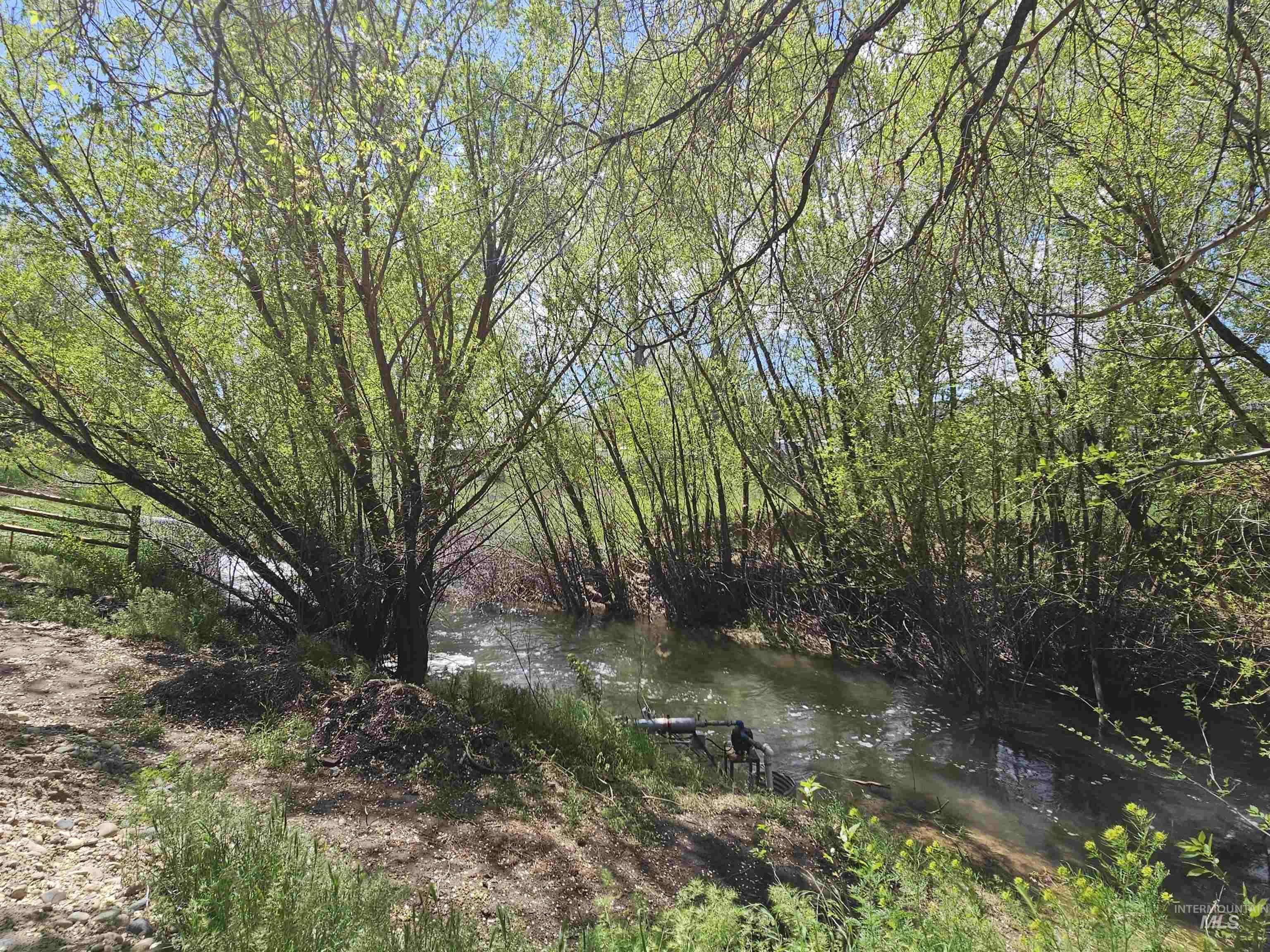 3748 Apache Rd, New Plymouth, Idaho 83655, 4 Bedrooms, 2.5 Bathrooms, Residential For Sale, Price $995,000,MLS 98985136