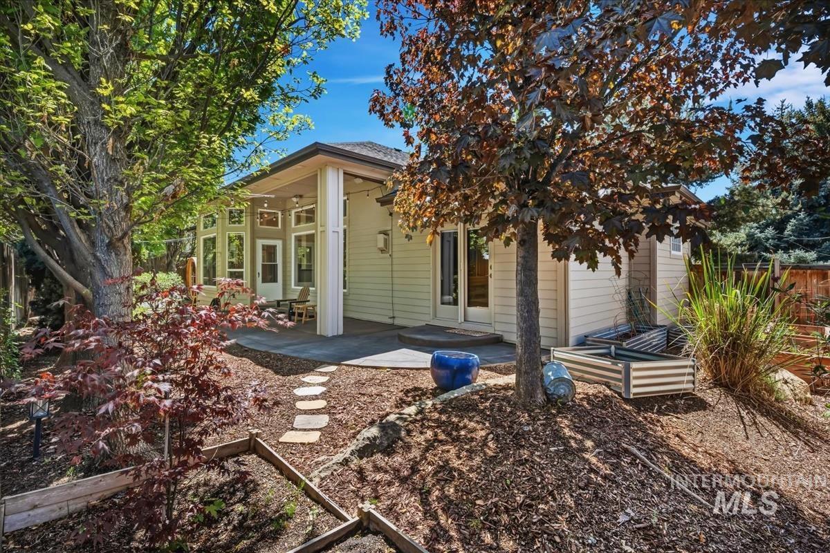 9382 W Osprey Meadows, Boise, Idaho 83714, 3 Bedrooms, 2 Bathrooms, Residential For Sale, Price $829,500,MLS 98985141