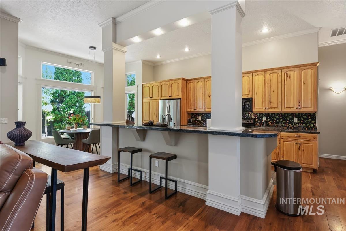 9382 W Osprey Meadows, Boise, Idaho 83714, 3 Bedrooms, 2 Bathrooms, Residential For Sale, Price $829,500,MLS 98985141