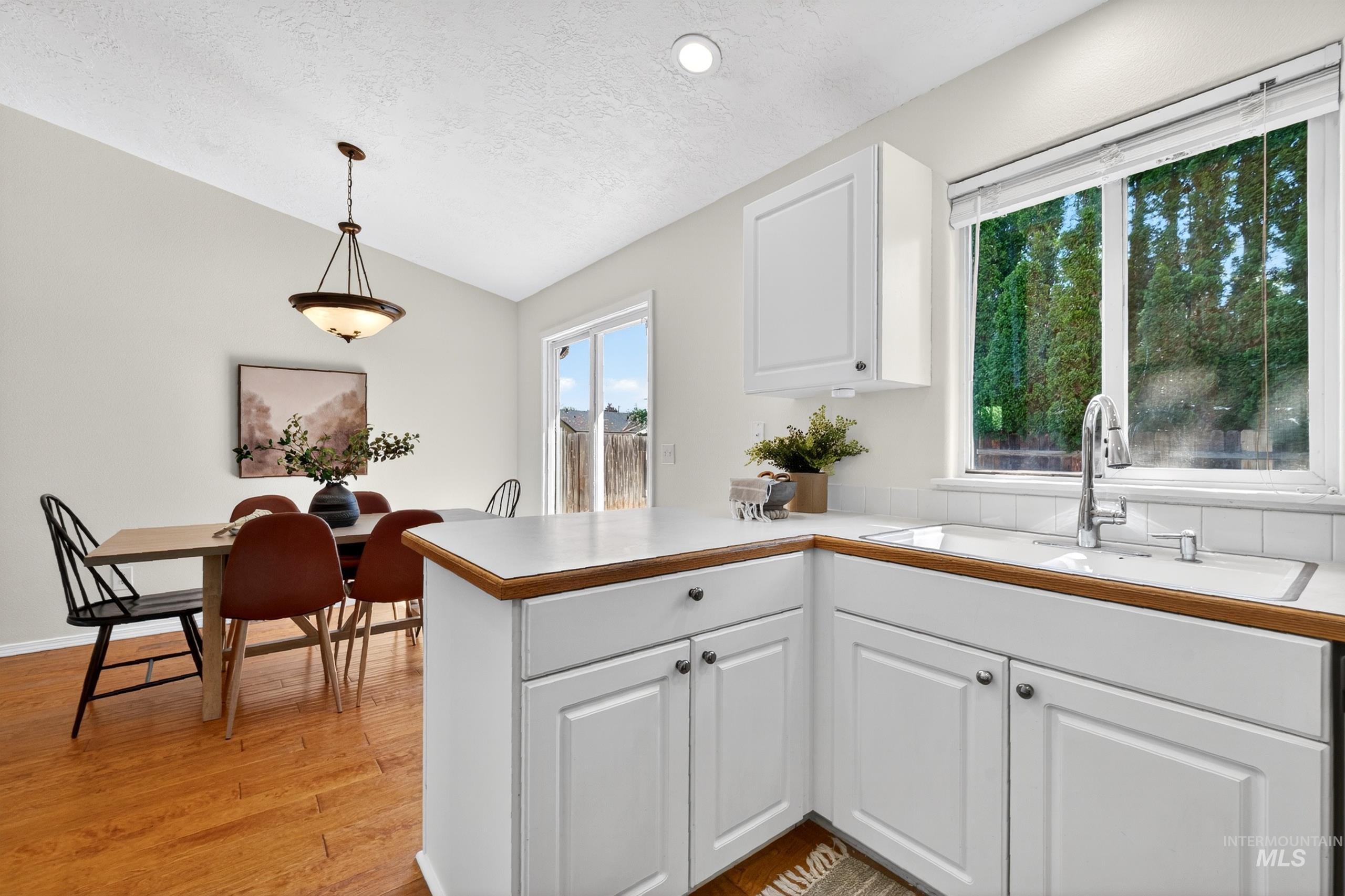 6730 N Waterlilly Way, Boise, Idaho 83714, 3 Bedrooms, 2 Bathrooms, Residential For Sale, Price $465,000, 98985142