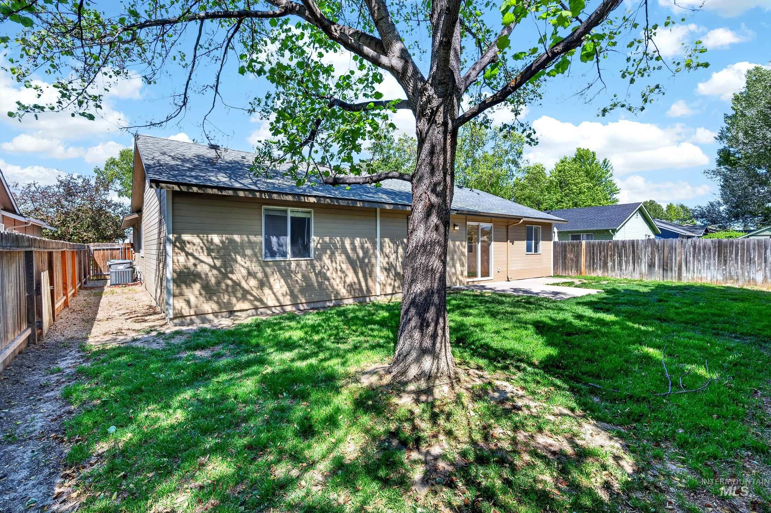 6730 N Waterlilly Way, Boise, Idaho 83714, 3 Bedrooms, 2 Bathrooms, Residential For Sale, Price $465,000, 98985142