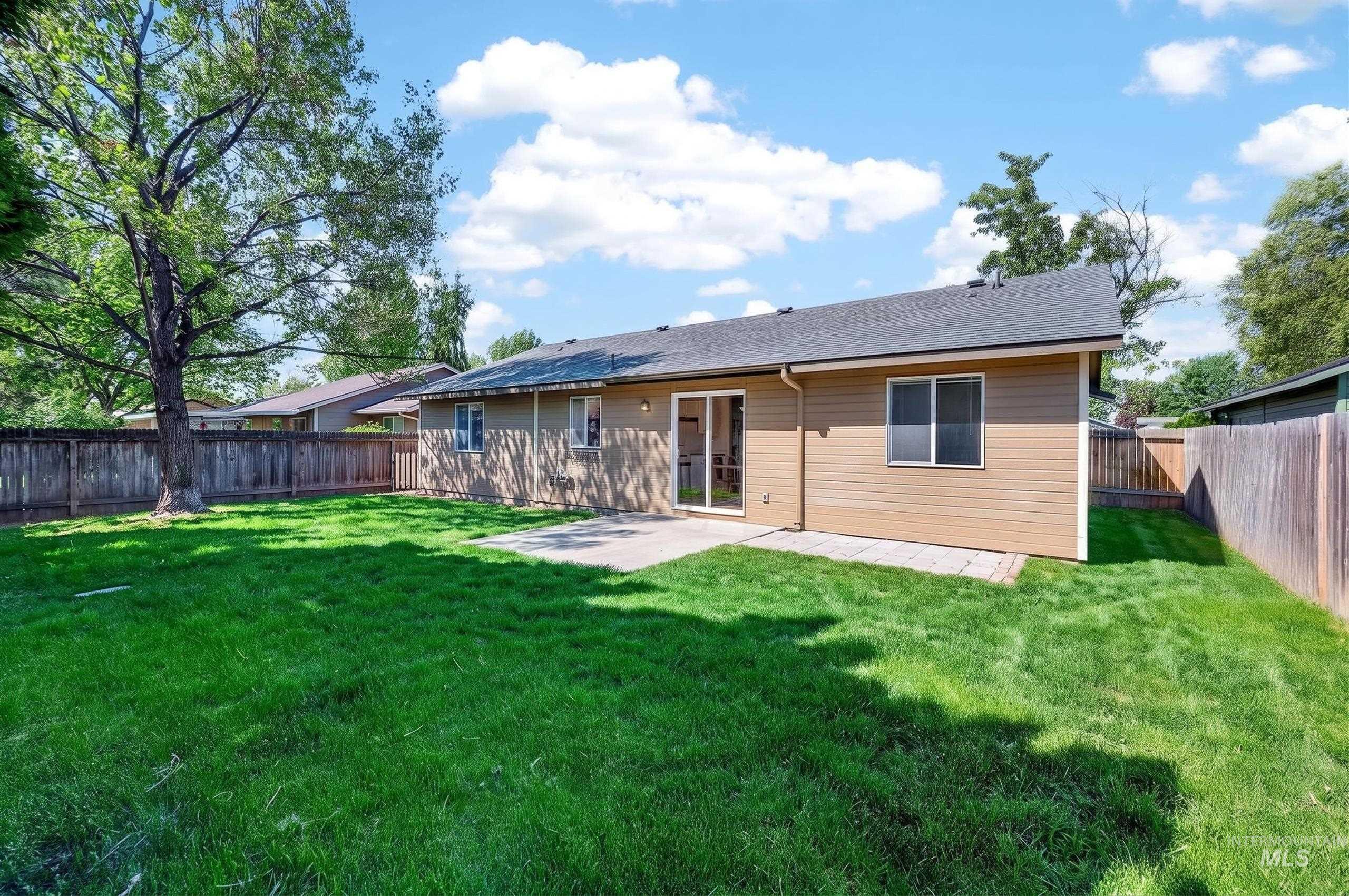 6730 N Waterlilly Way, Boise, Idaho 83714, 3 Bedrooms, 2 Bathrooms, Residential For Sale, Price $465,000, 98985142