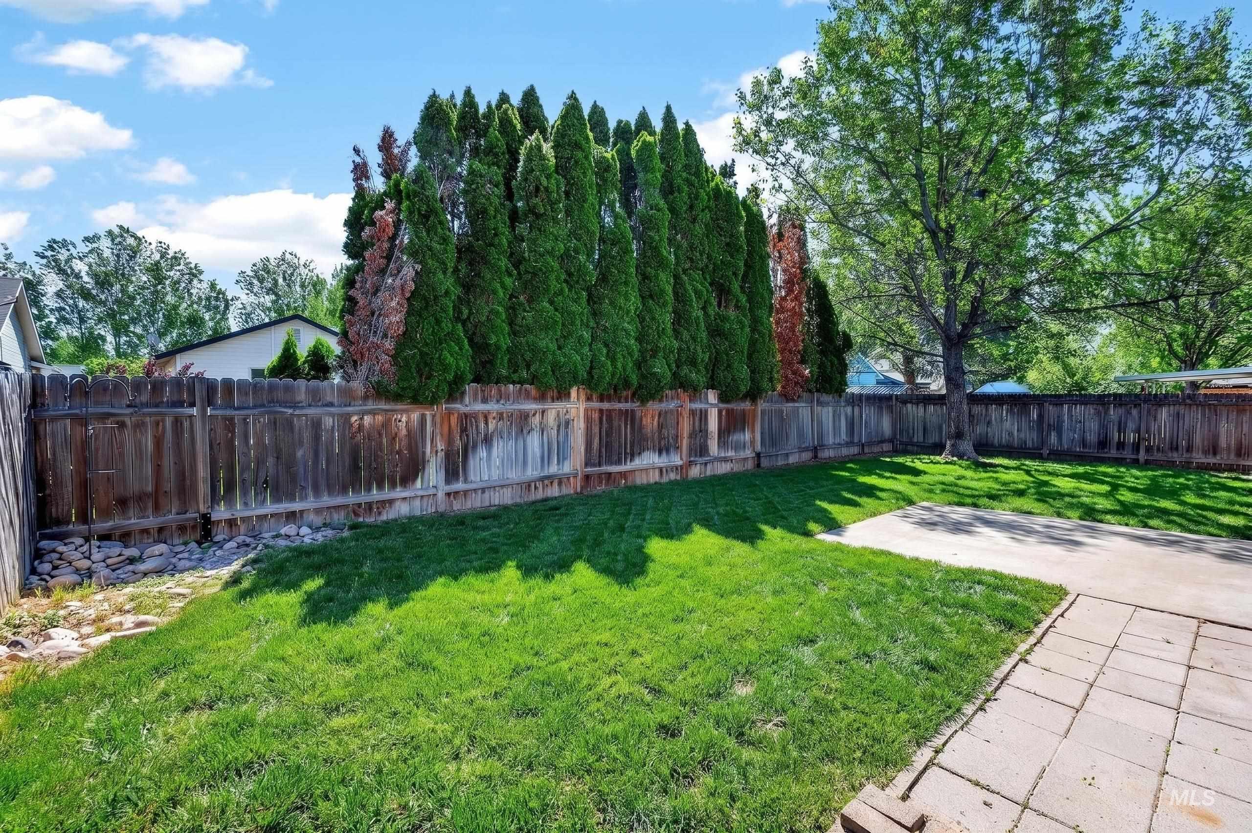 6730 N Waterlilly Way, Boise, Idaho 83714, 3 Bedrooms, 2 Bathrooms, Residential For Sale, Price $465,000, 98985142