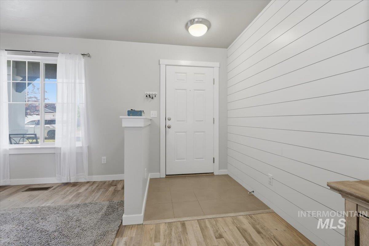 11124 W Bodie River Loop, Nampa, Idaho 83686, 4 Bedrooms, 2.5 Bathrooms, Residential For Sale, Price $515,000, 98985143