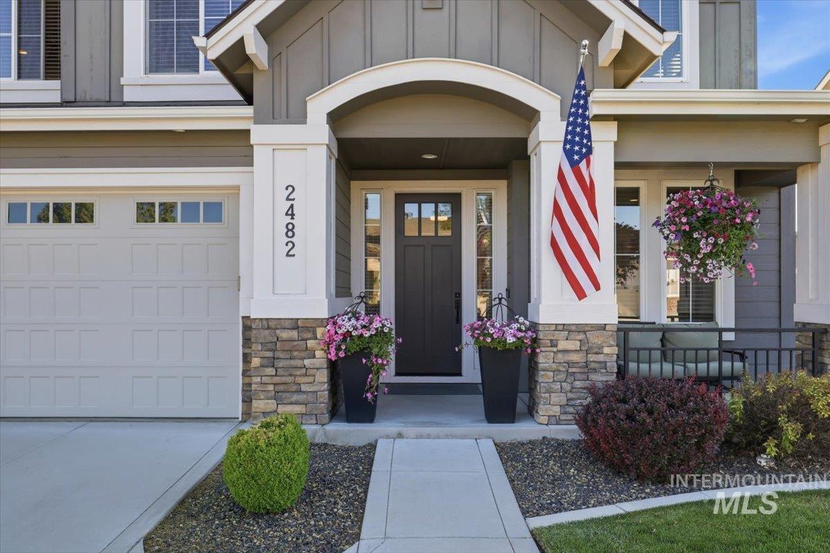 2482 E Taormina, Meridian, Idaho 83642-5181, 5 Bedrooms, 3 Bathrooms, Residential For Sale, Price $774,900,MLS 98985145