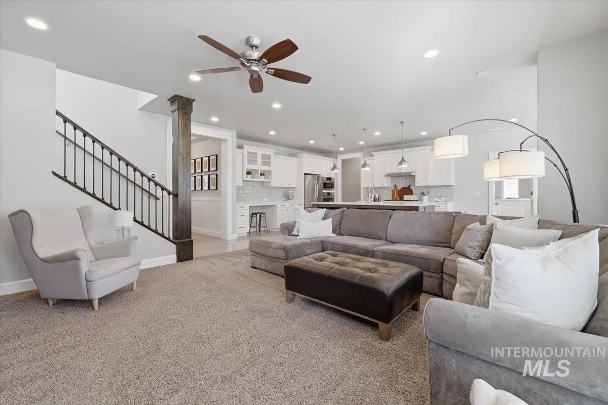 2482 E Taormina, Meridian, Idaho 83642-5181, 5 Bedrooms, 3 Bathrooms, Residential For Sale, Price $774,900,MLS 98985145